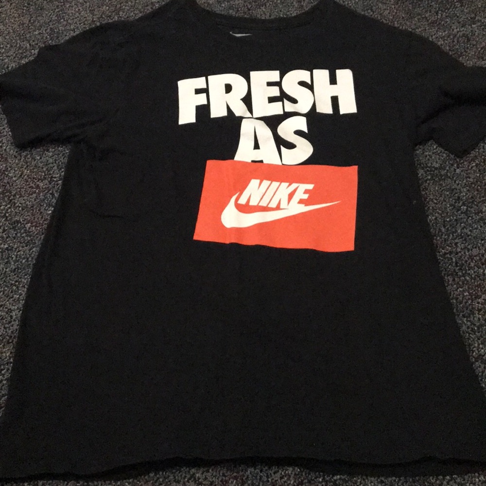 Nike T-shirt